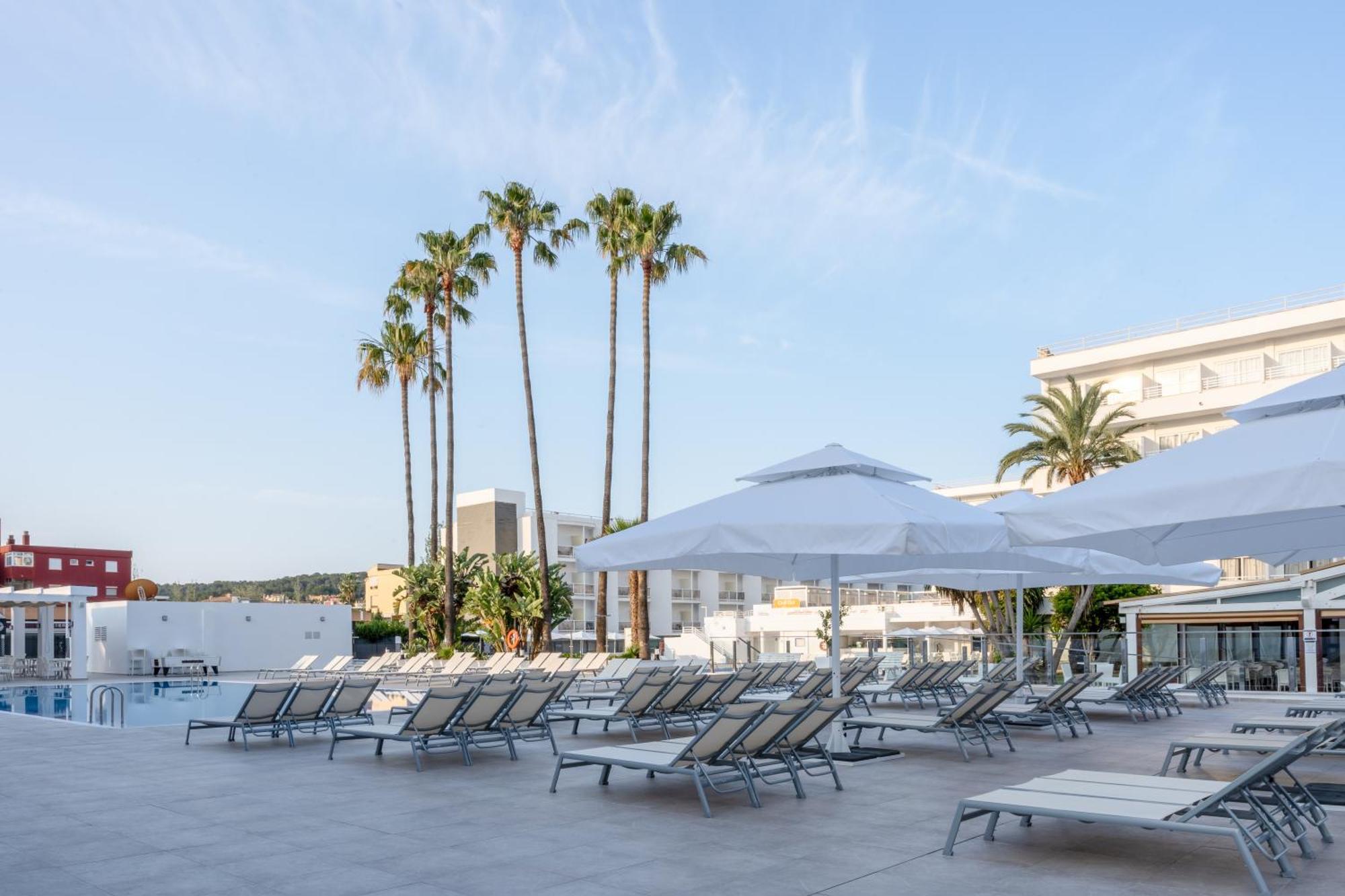 Hotel Globales Pionero Santa Ponsa Exterior foto